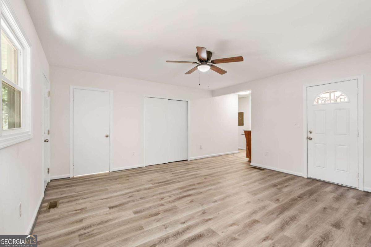 2465 Wood Valley Drive Property Photo 17