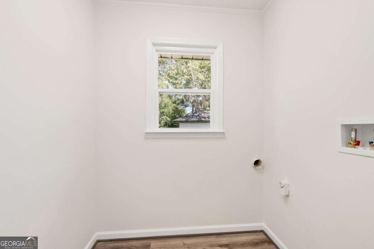 2465 Wood Valley Drive Property Photo 19