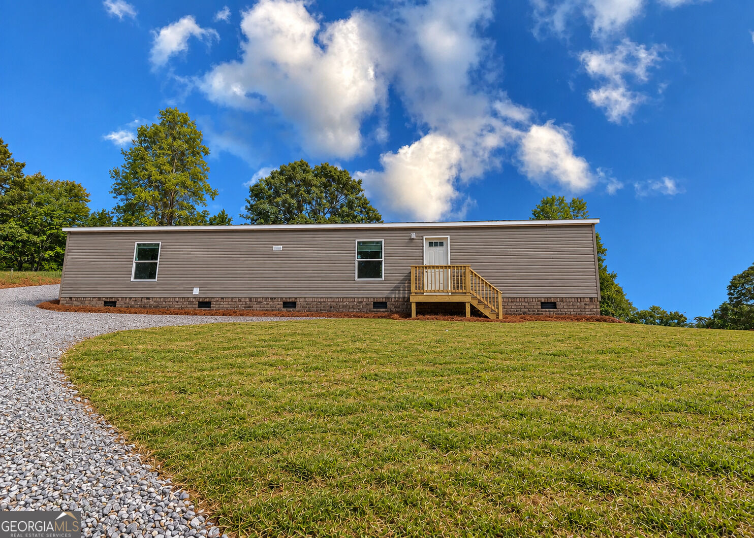 6060 Gumlog Road Property Photo 3