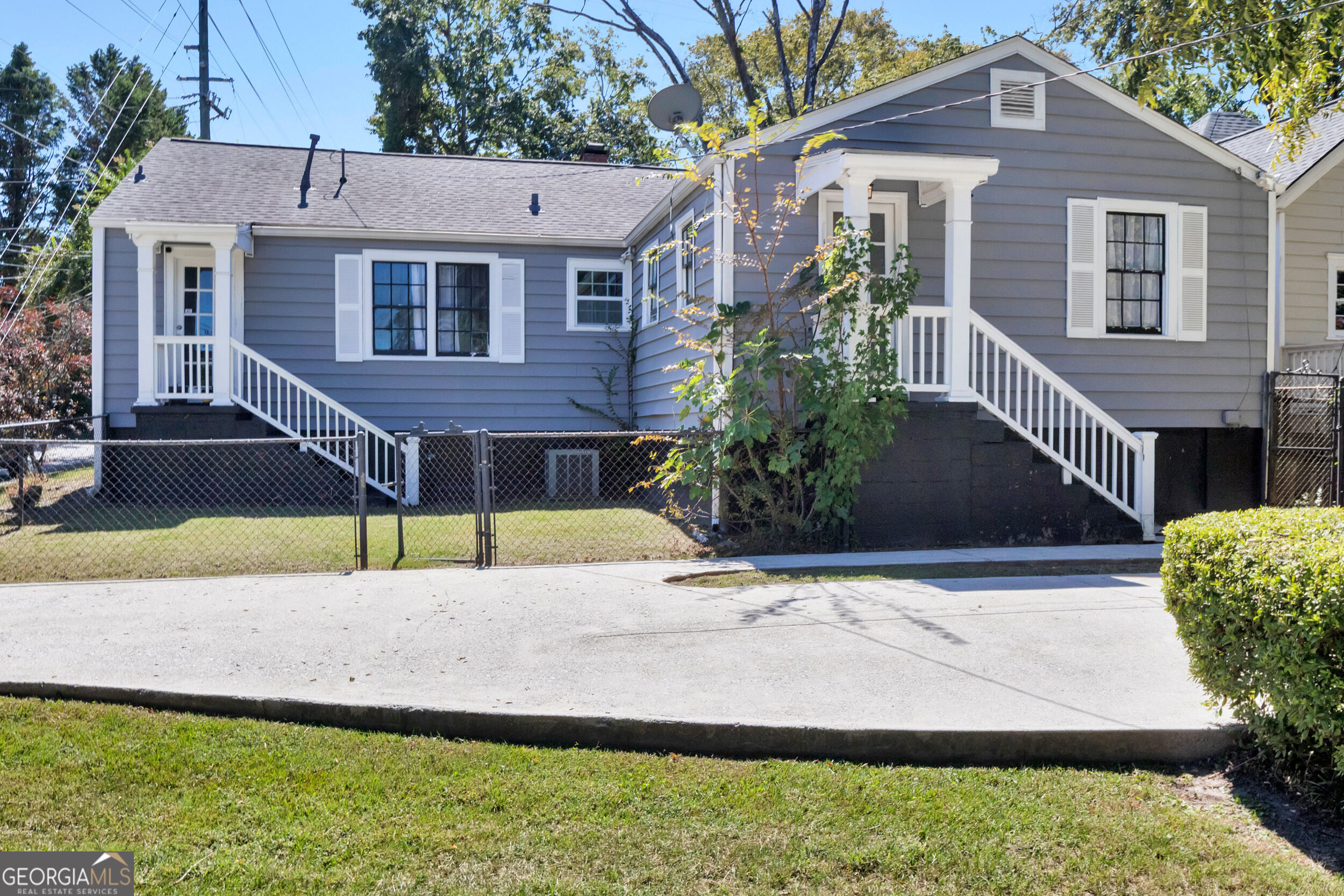 1279 Eubanks Avenue # B Property Photo 2