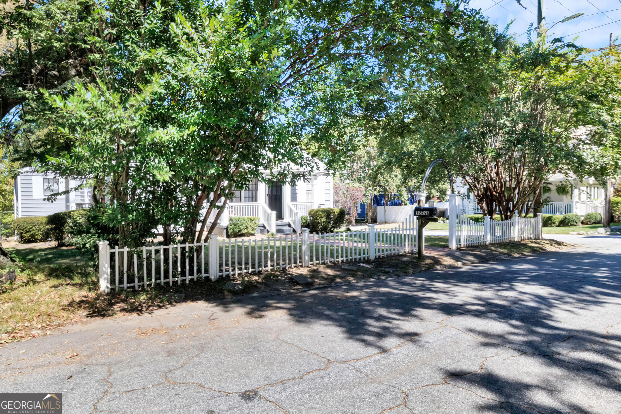 1279 Eubanks Avenue # B Property Photo 26