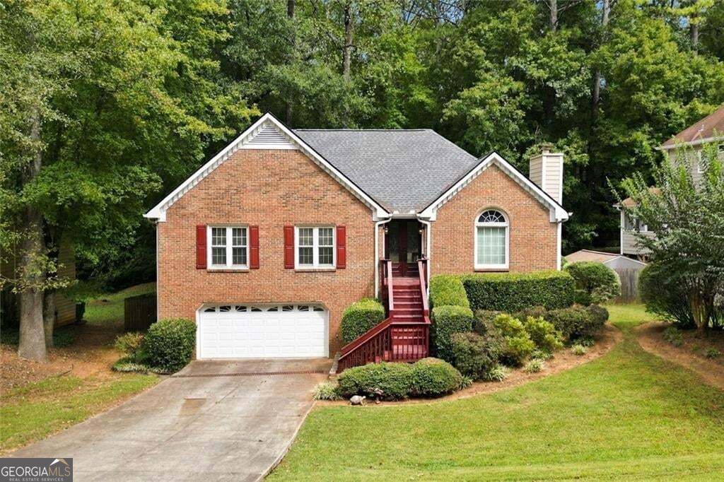 4862 Helga Way Ne Property Photo 1