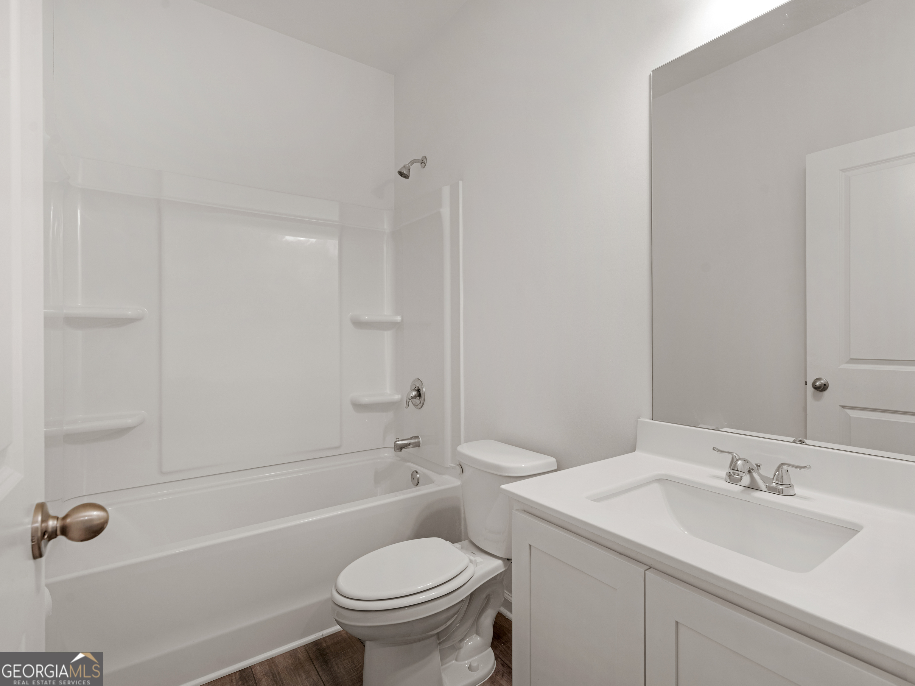 214 Georgian Way Property Photo 16