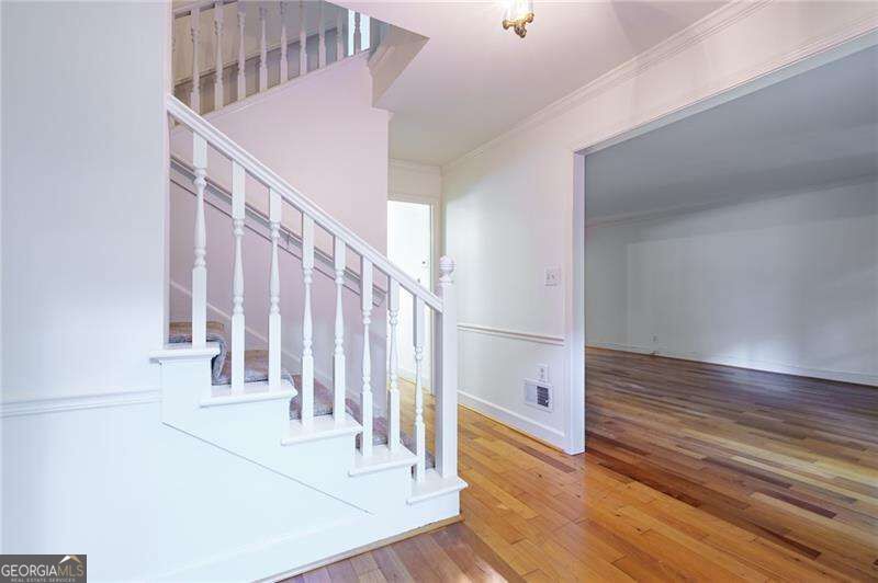 1510 September Chase Property Photo 3