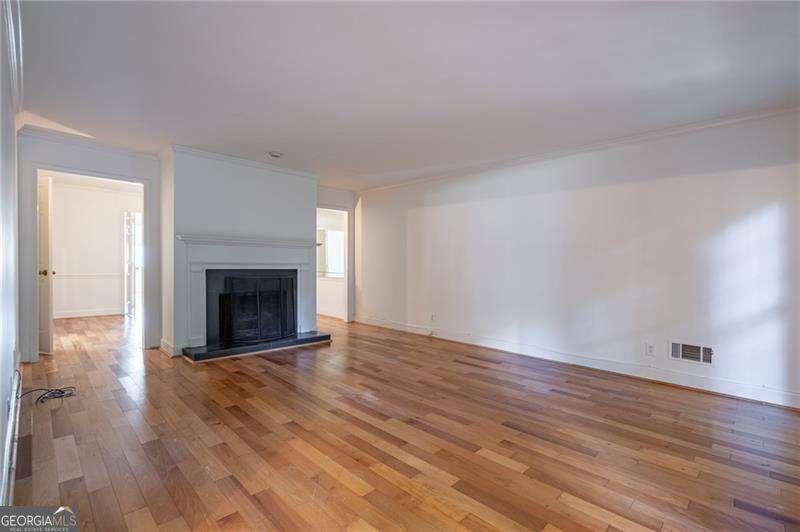 1510 September Chase Property Photo 5