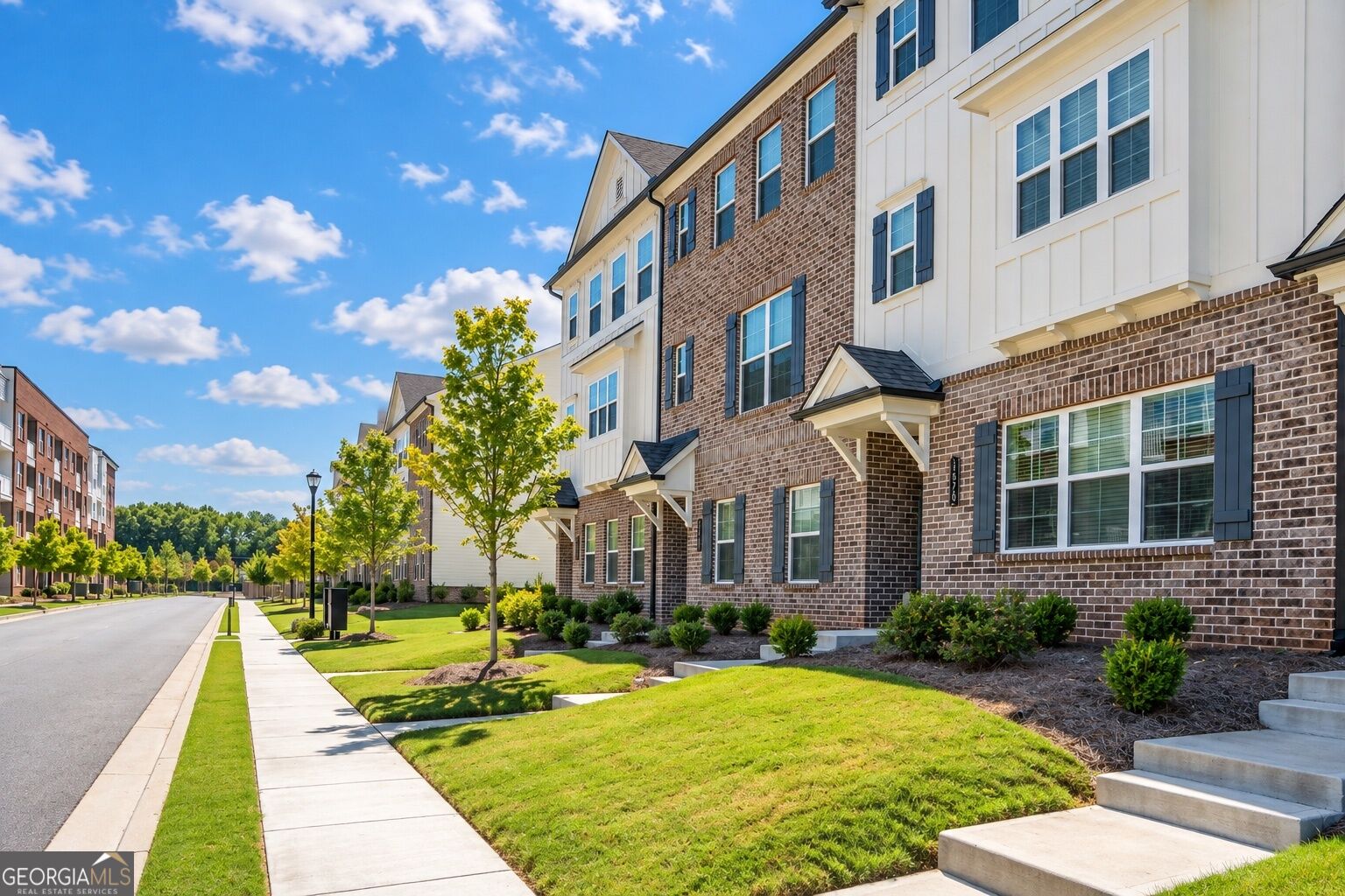 1576 Gin Blossom Circle Property Photo 2