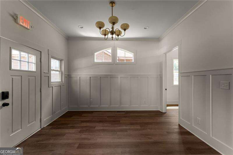 237 N Erwin Street Property Photo 7