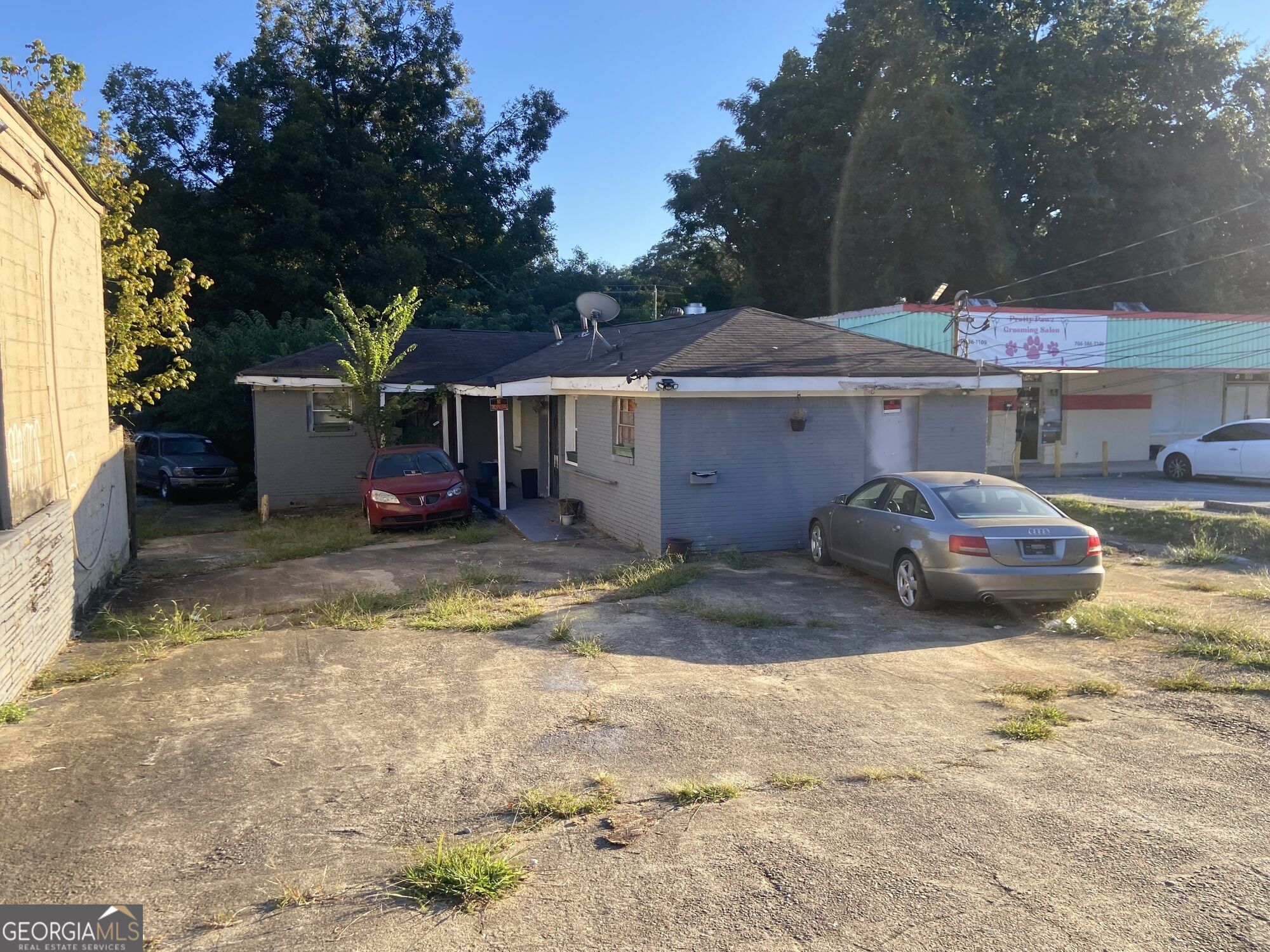 3135/3139 Glenwood Road Property Photo 1