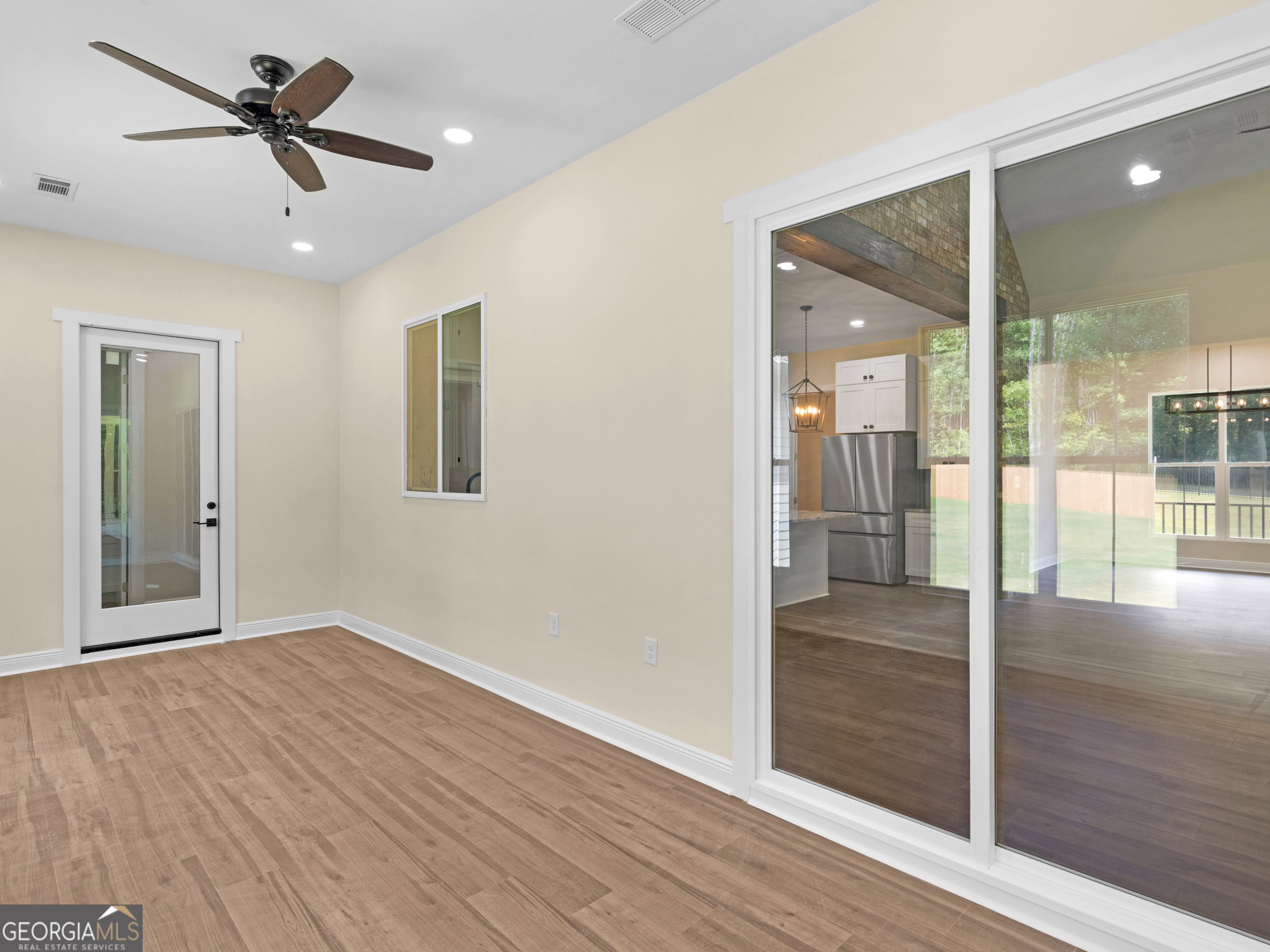 1019 Oakridge Drive Property Photo 19