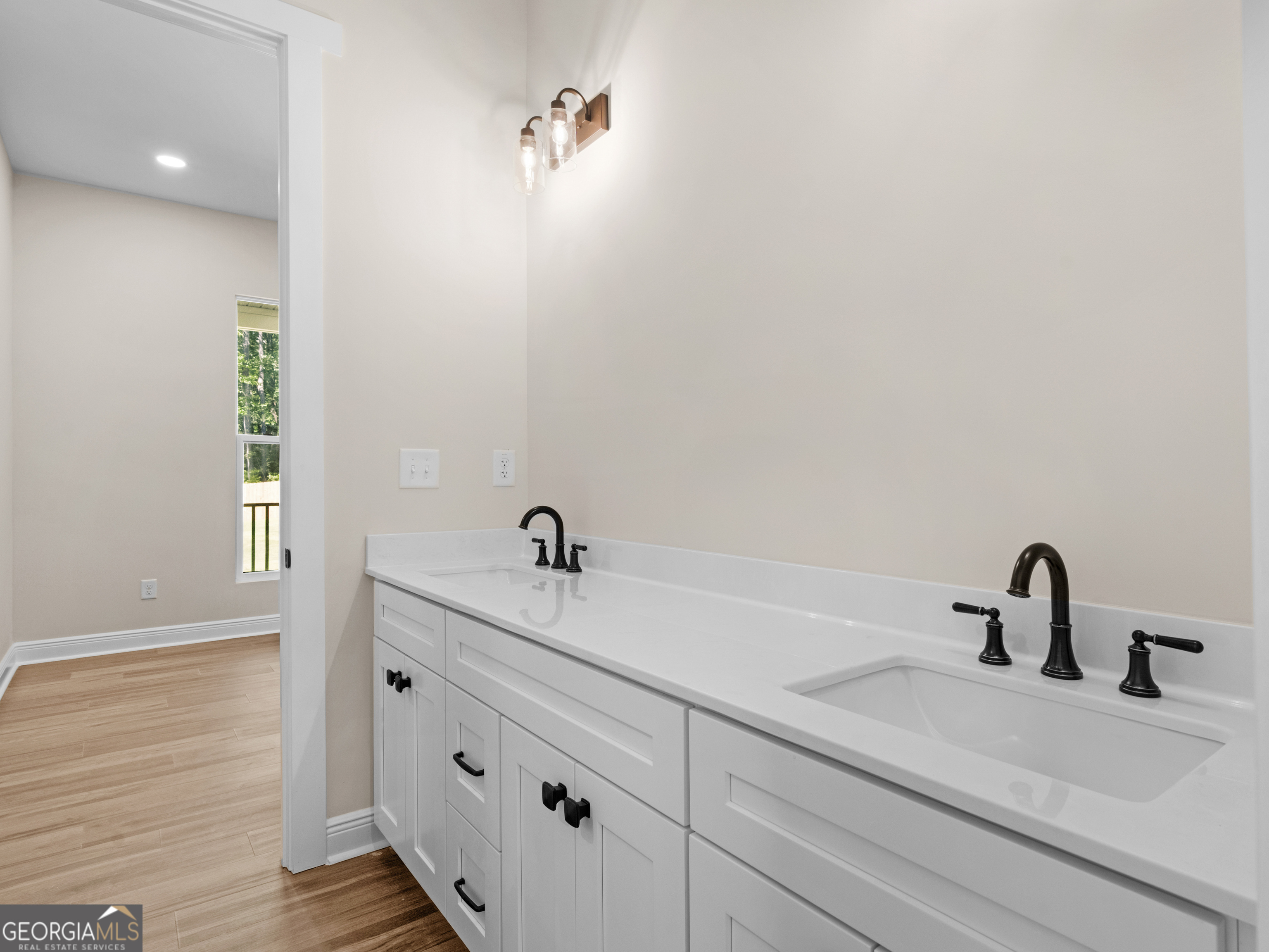 1019 Oakridge Drive Property Photo 31