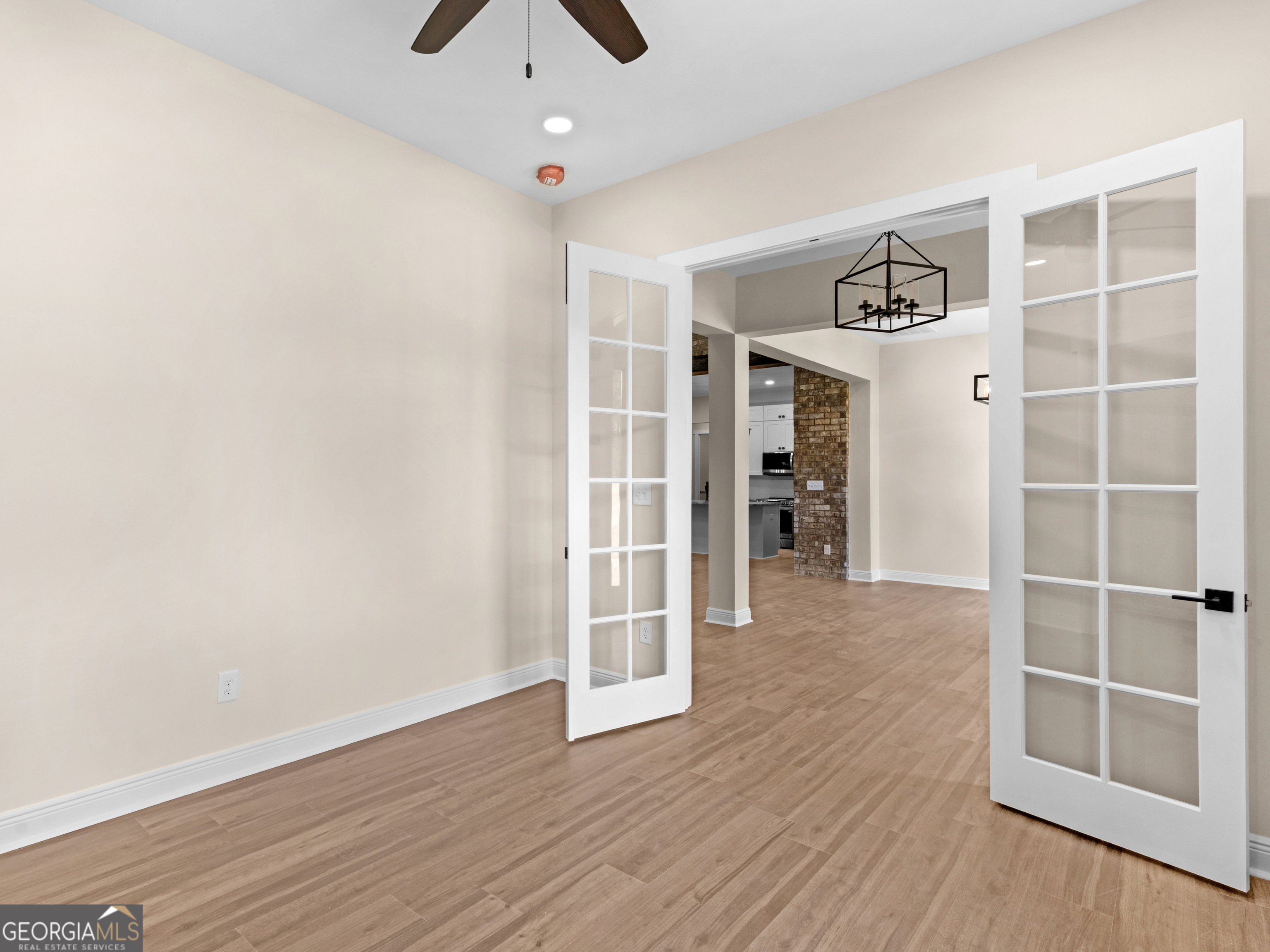 1019 Oakridge Drive Property Photo 34
