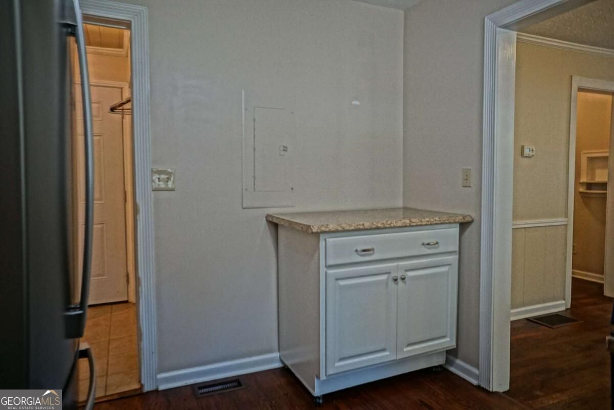 414 Gresham Road Sw Property Photo 23