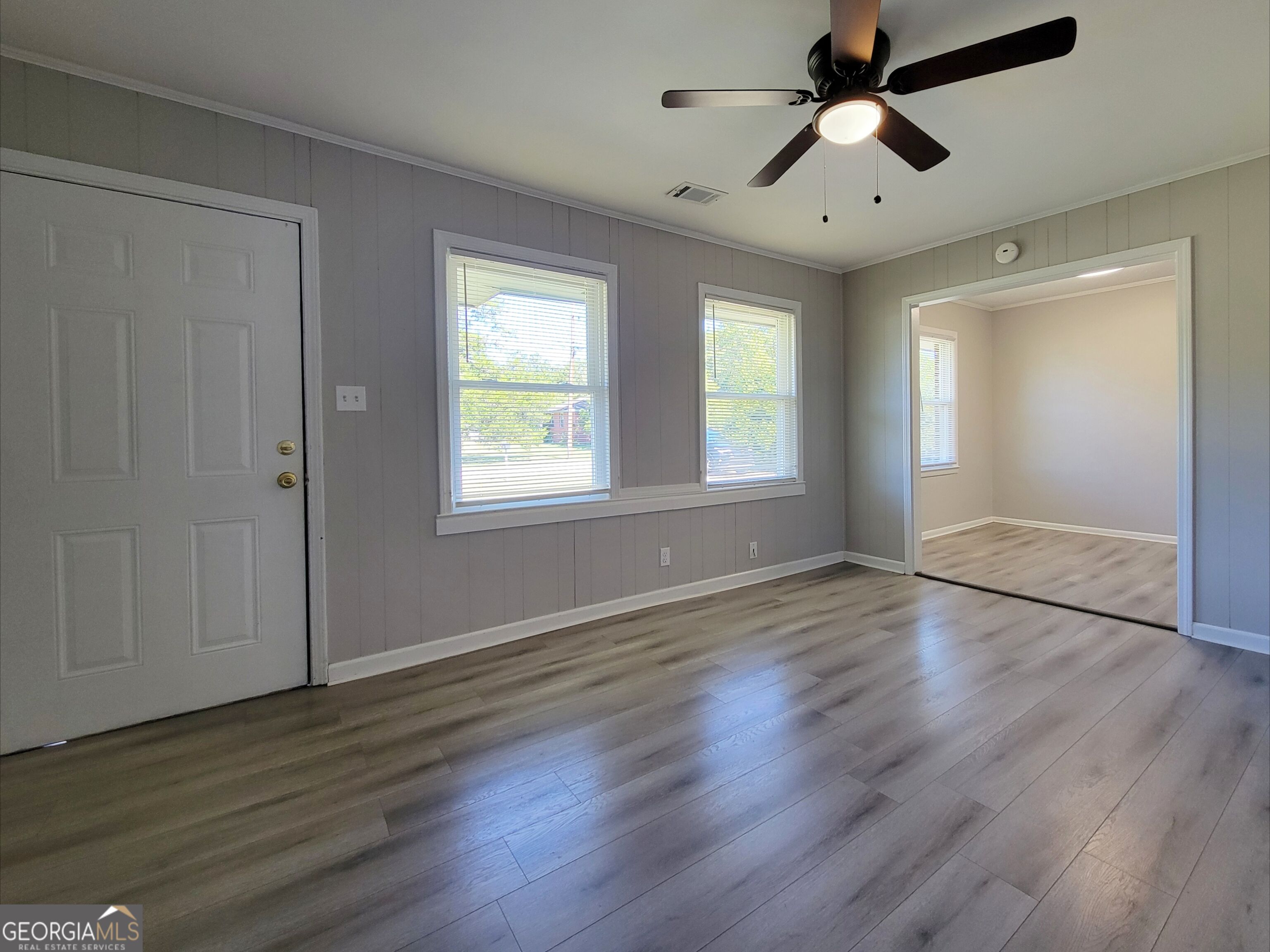 426 Northcrest Drive Property Photo 2