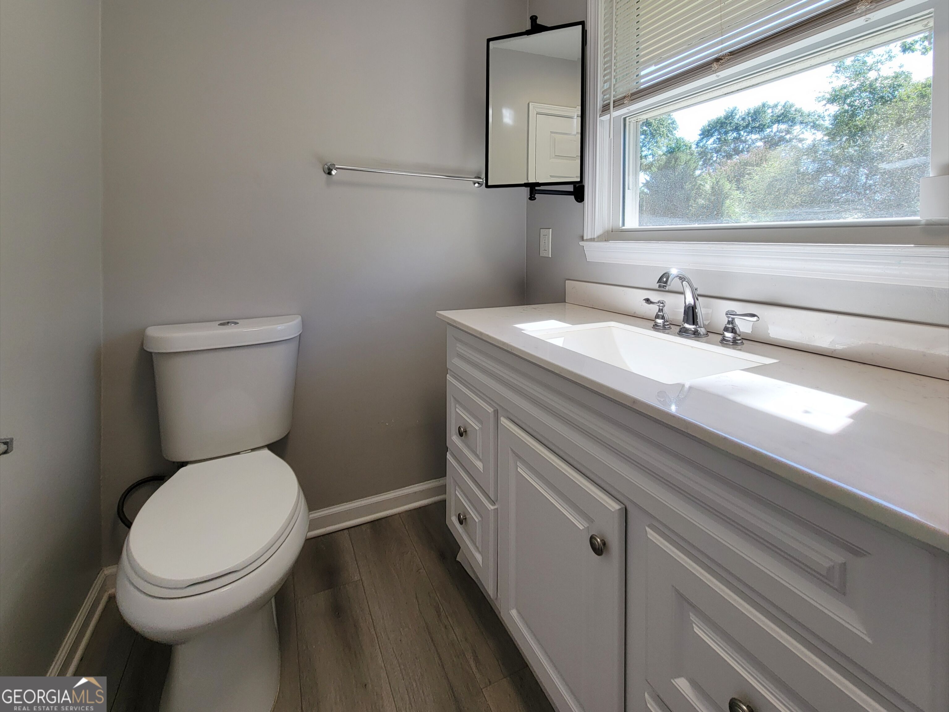 426 Northcrest Drive Property Photo 8