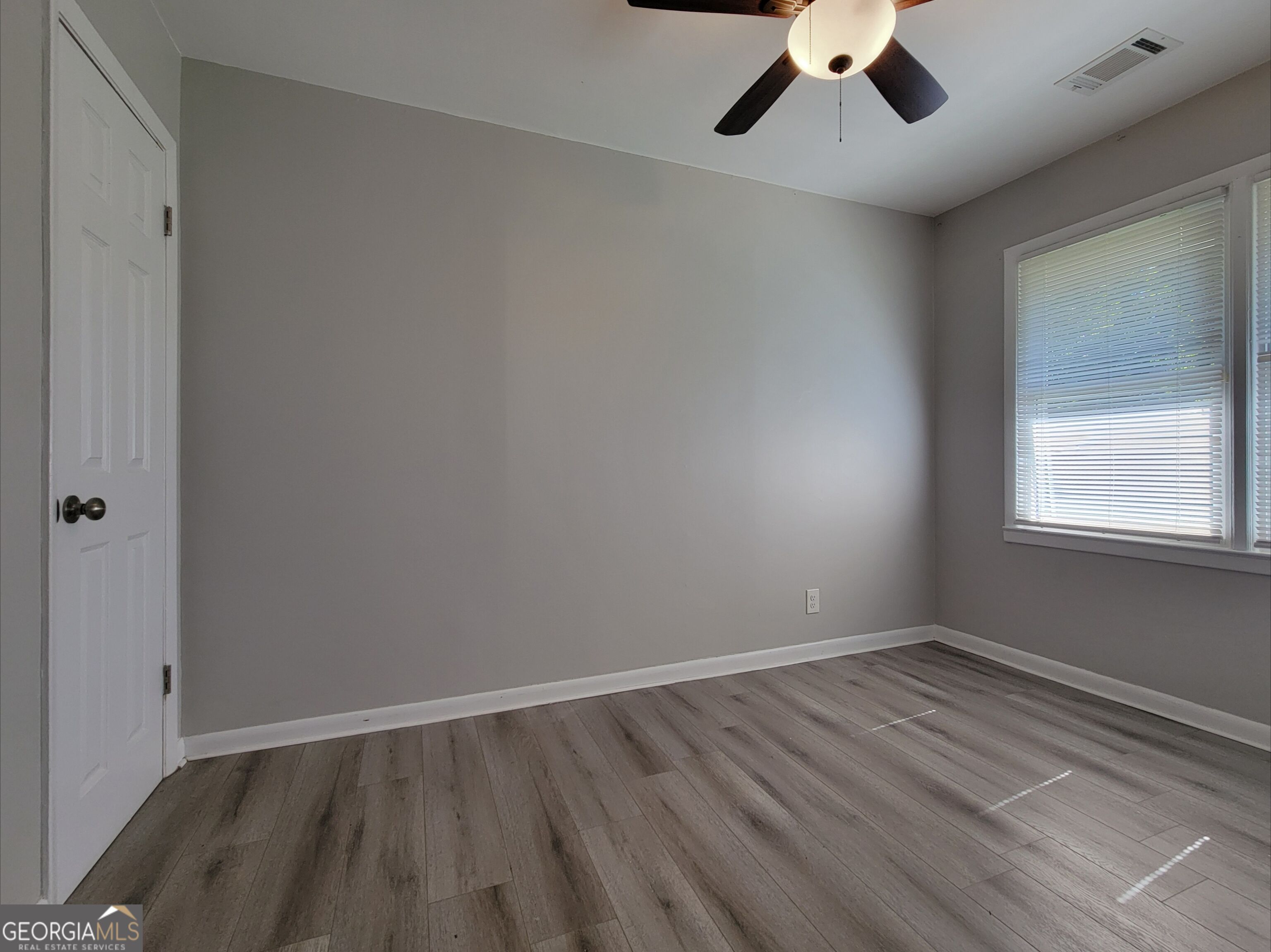 426 Northcrest Drive Property Photo 11