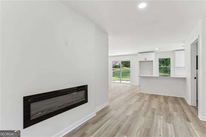 2744 Preston Drive Property Photo 3