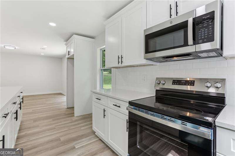 2744 Preston Drive Property Photo 9