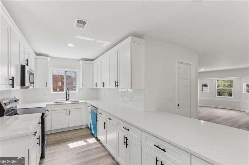 2744 Preston Drive Property Photo 10