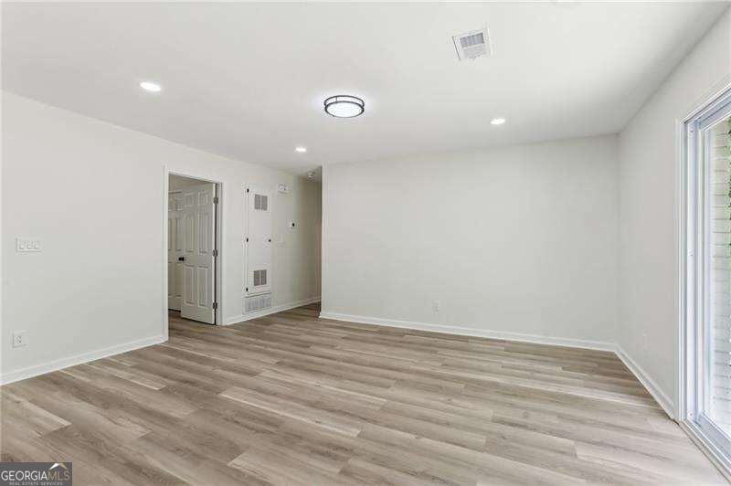 2744 Preston Drive Property Photo 11