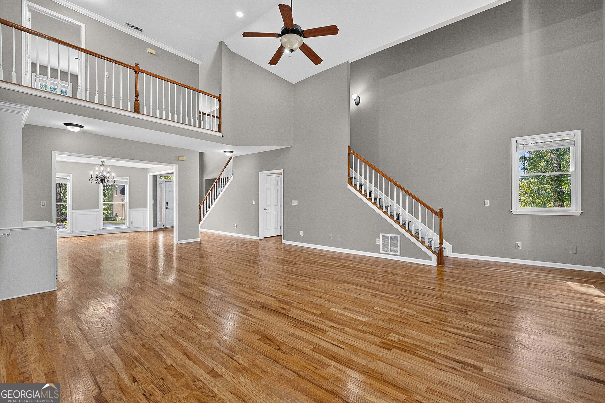 1735 Riverglen Drive Property Photo 13