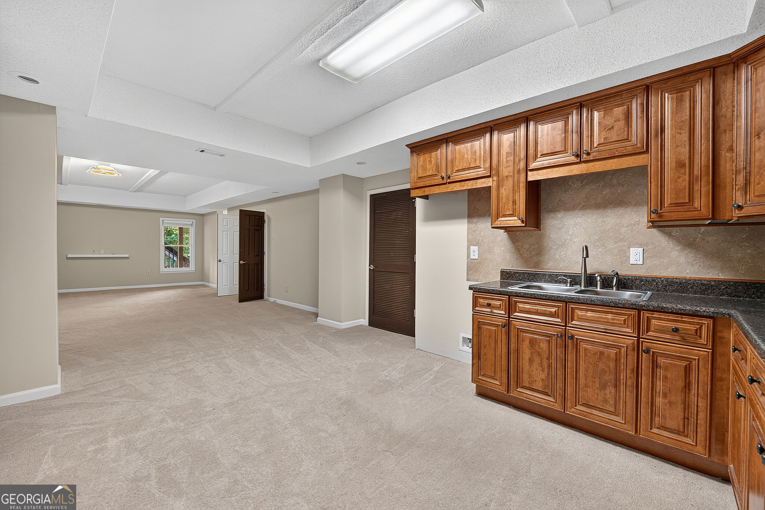 1735 Riverglen Drive Property Photo 30