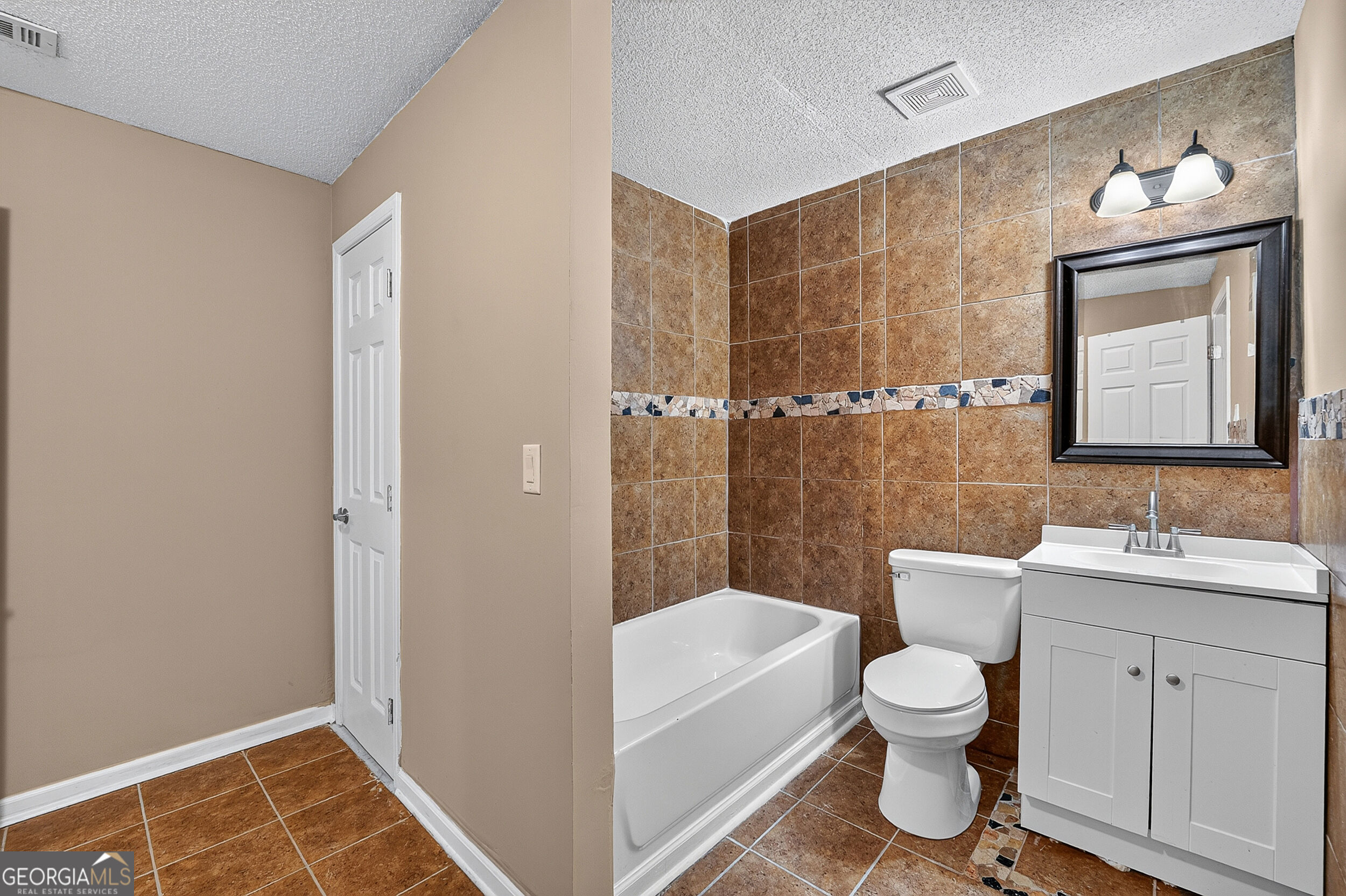 1735 Riverglen Drive Property Photo 35