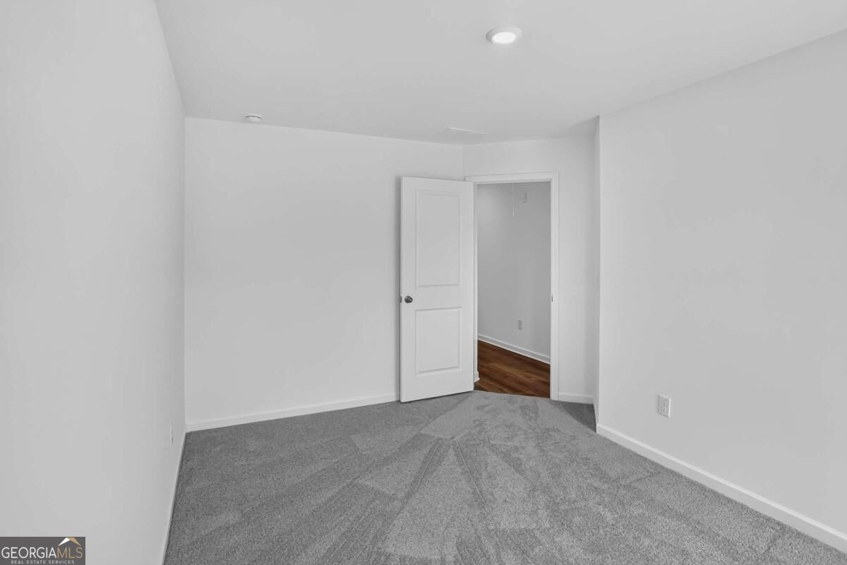 3050 Humdala Place # 229 Property Photo 14