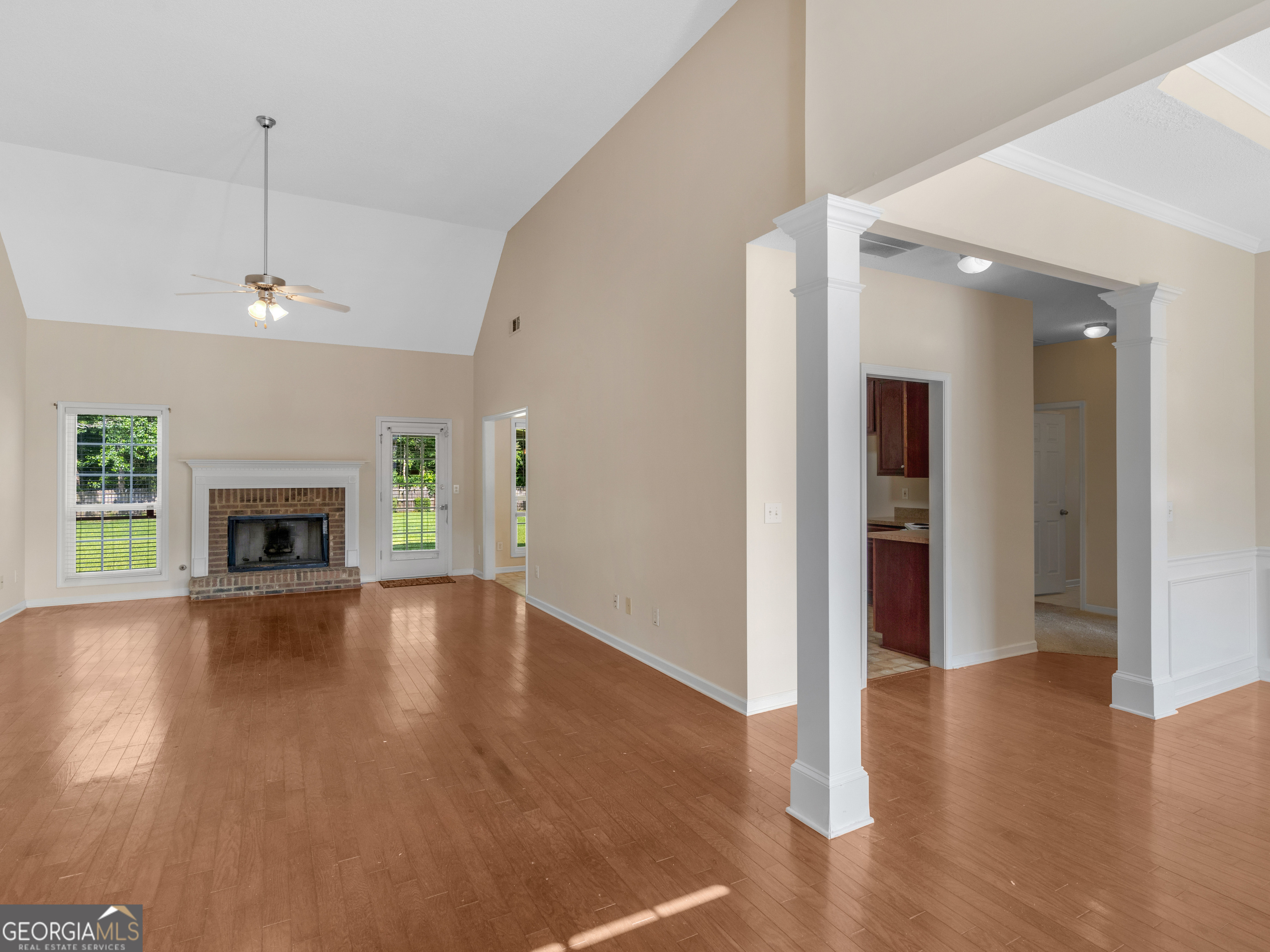 127 Autumn Run Place Property Photo 5