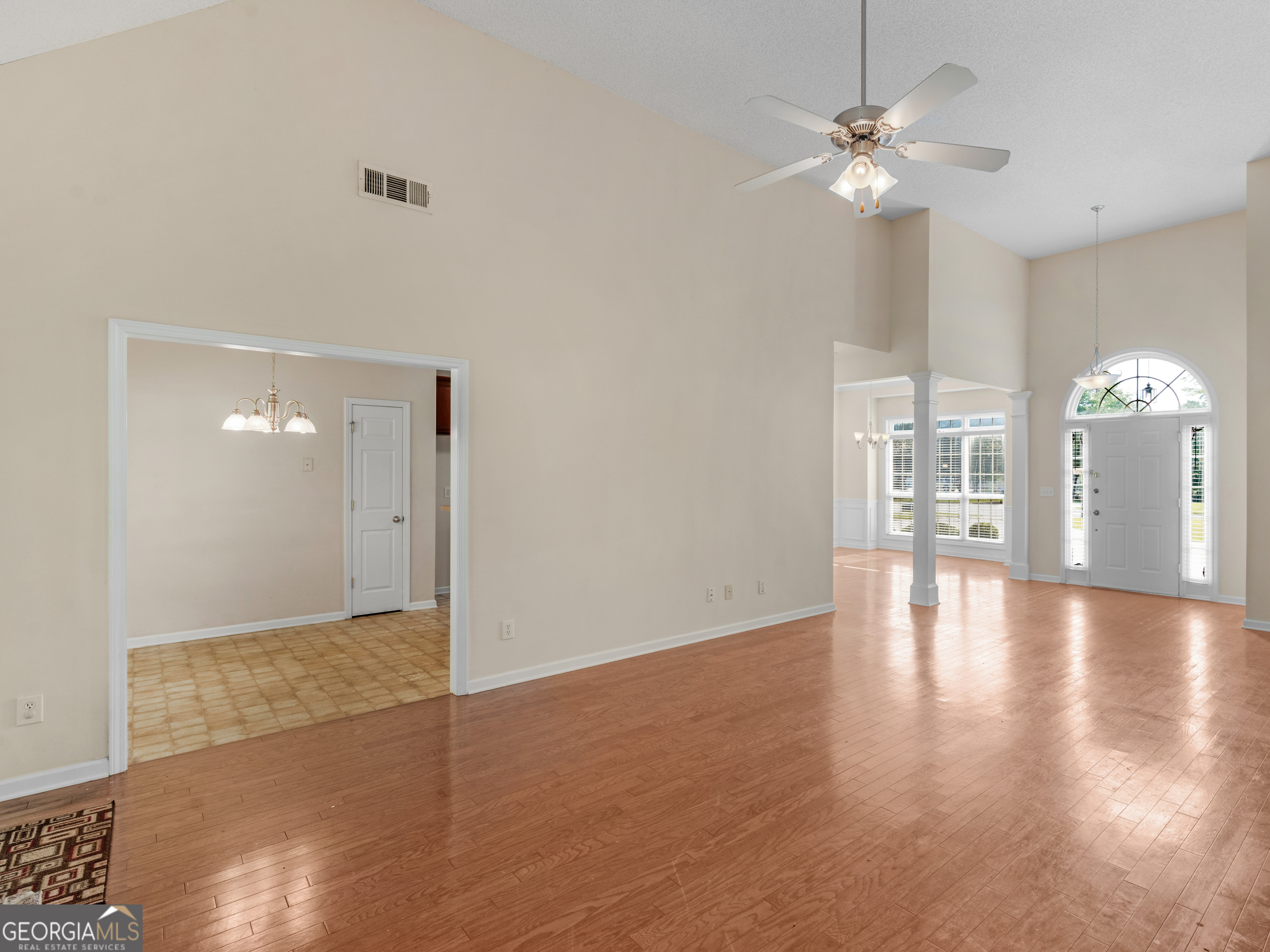127 Autumn Run Place Property Photo 9