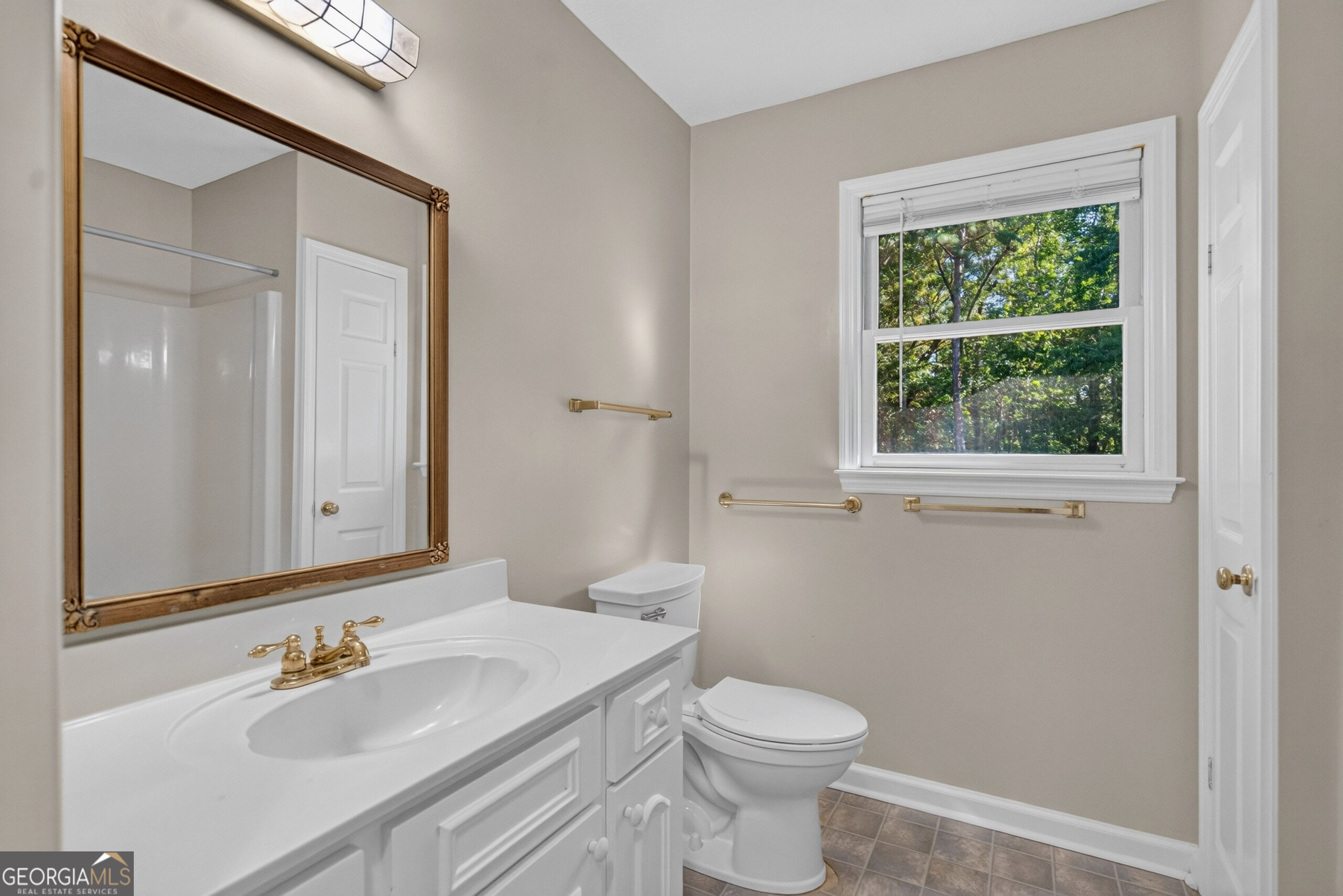 108 Powers Court Property Photo 20