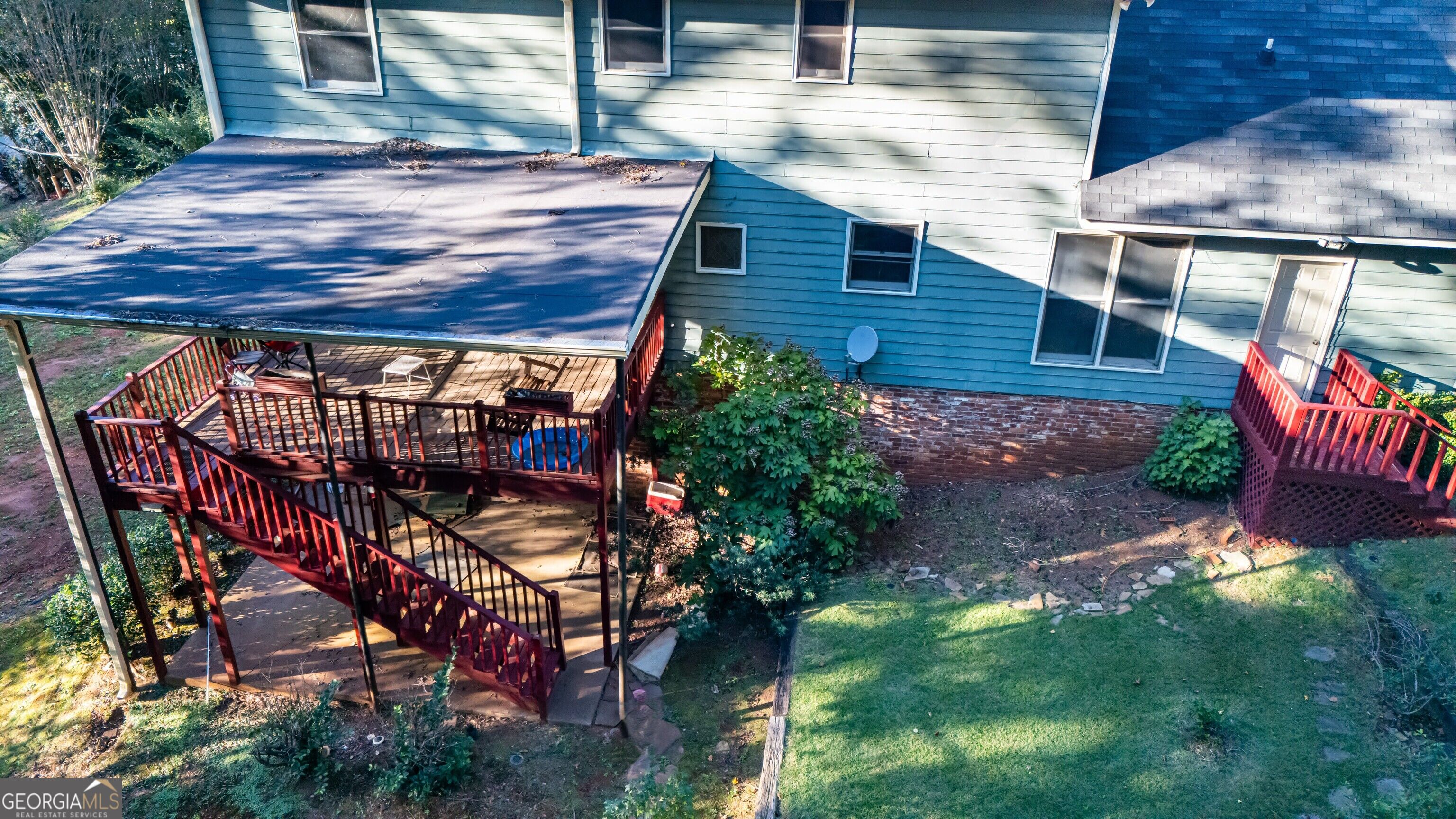 108 Powers Court Property Photo 26