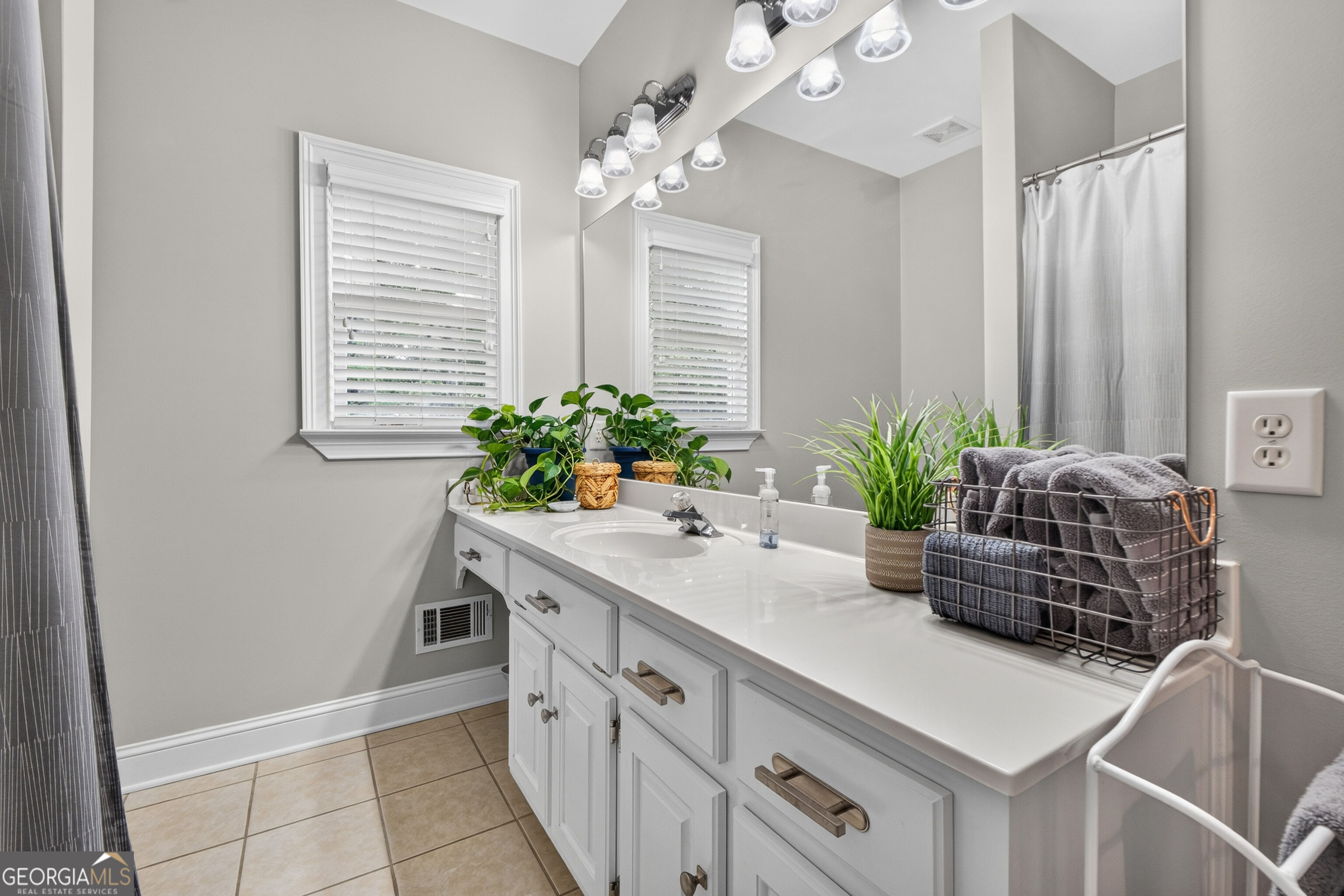708 Branchview Court Property Photo 40