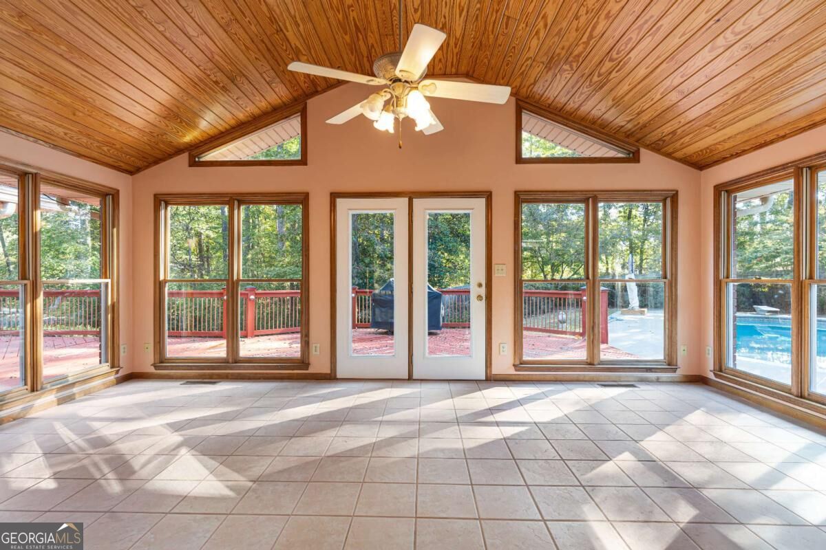 120 Gentry Halt Property Photo 14