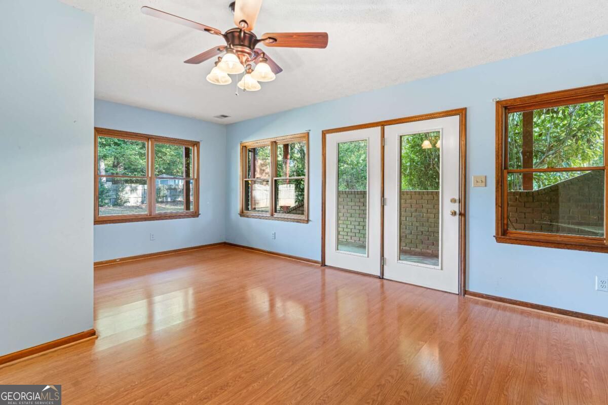 120 Gentry Halt Property Photo 34