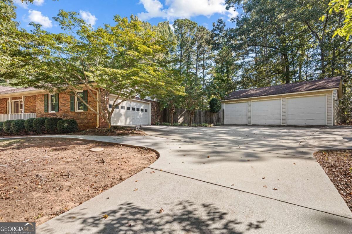 120 Gentry Halt Property Photo 49