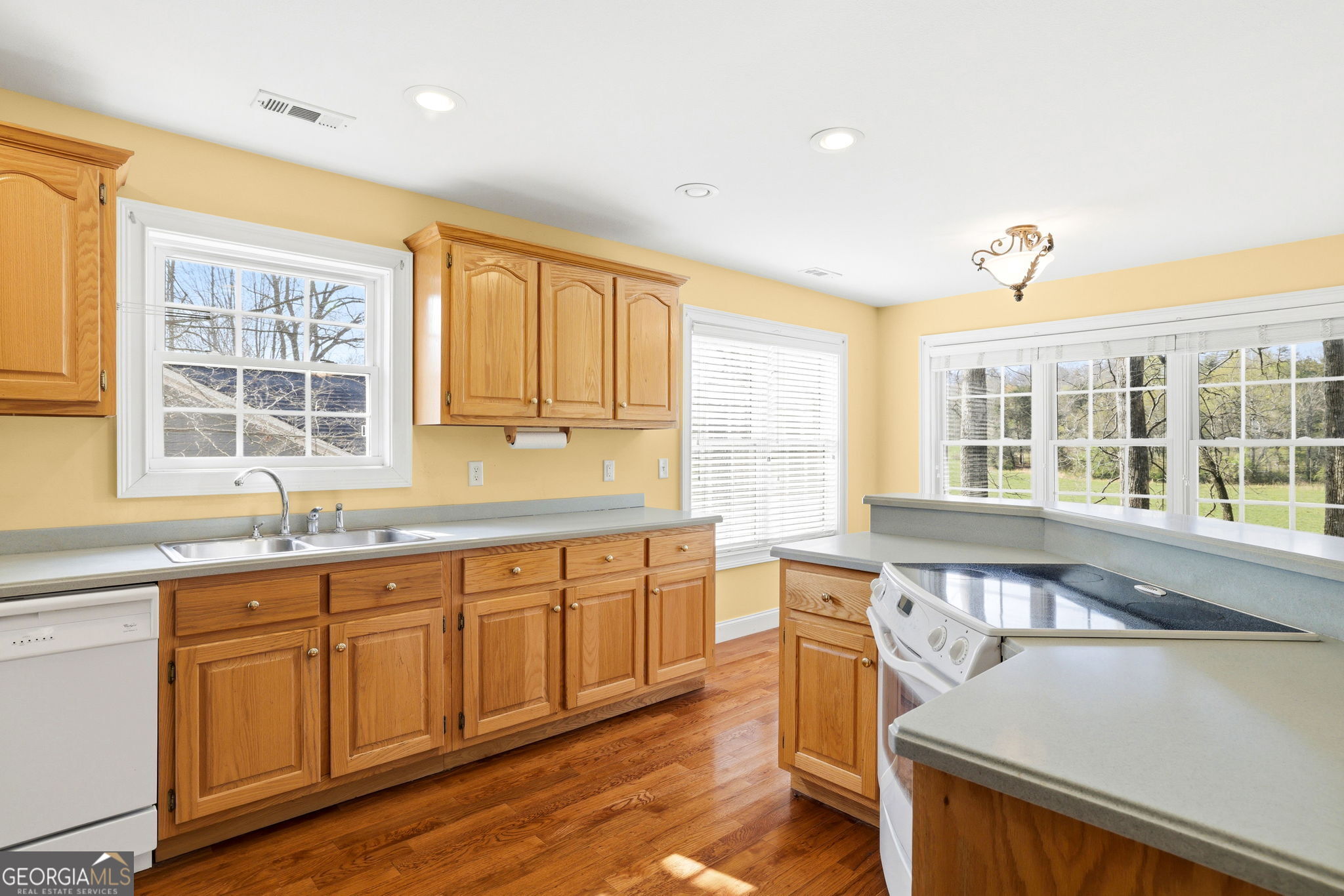 23 Clyde Ellen Drive Property Photo 14