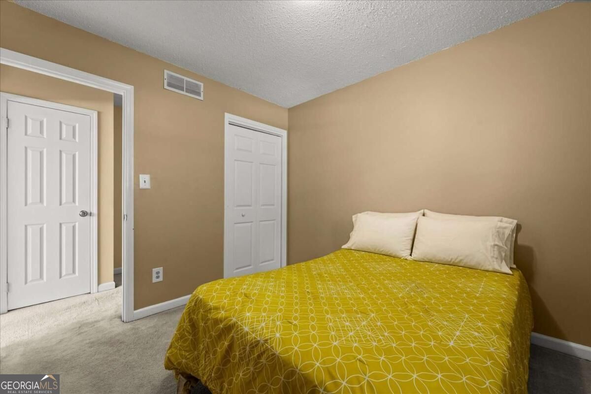 399 Emmett Street Property Photo 21