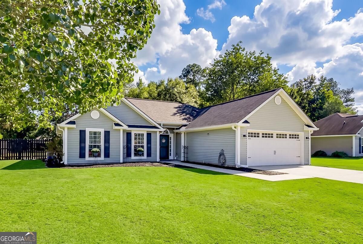 145 Abigail Circle Property Photo 2