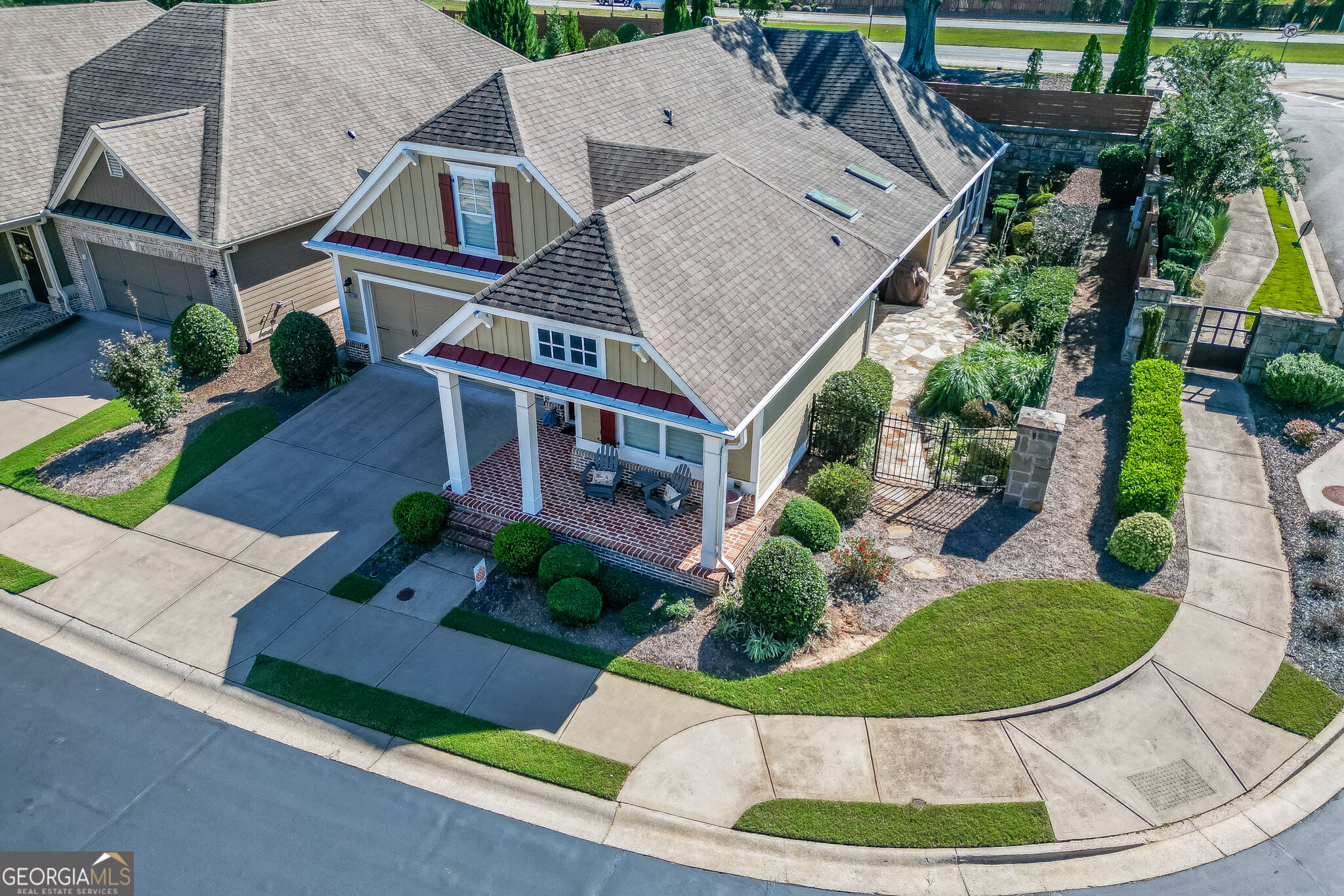 112 Heron Crossing Property Photo 38