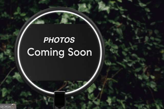 320 Brentwood Drive Ne Property Photo 1