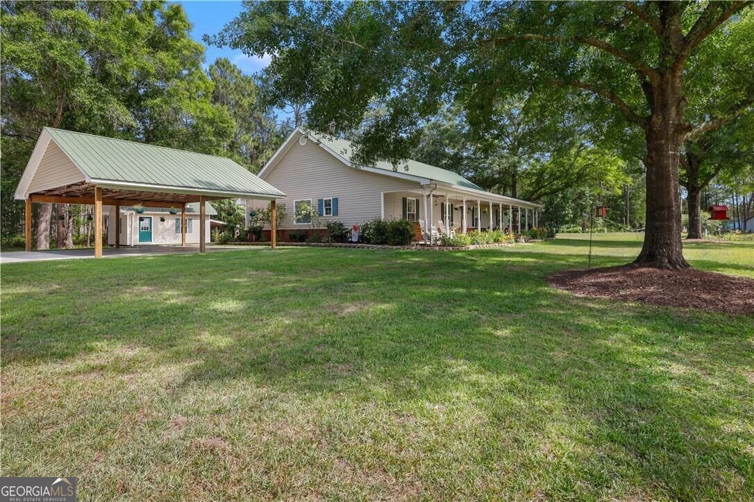 3158 Midland Road Property Photo 4