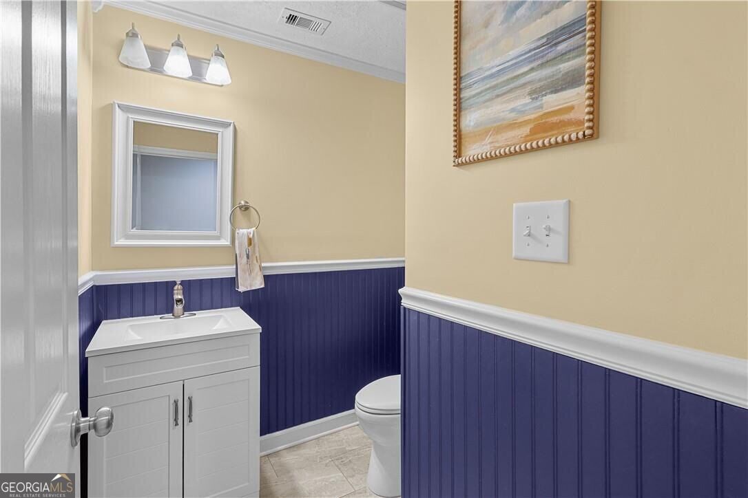 3158 Midland Road Property Photo 17