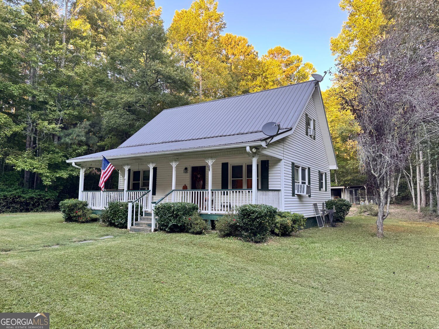 2610 Burt Creek Road Property Photo 1