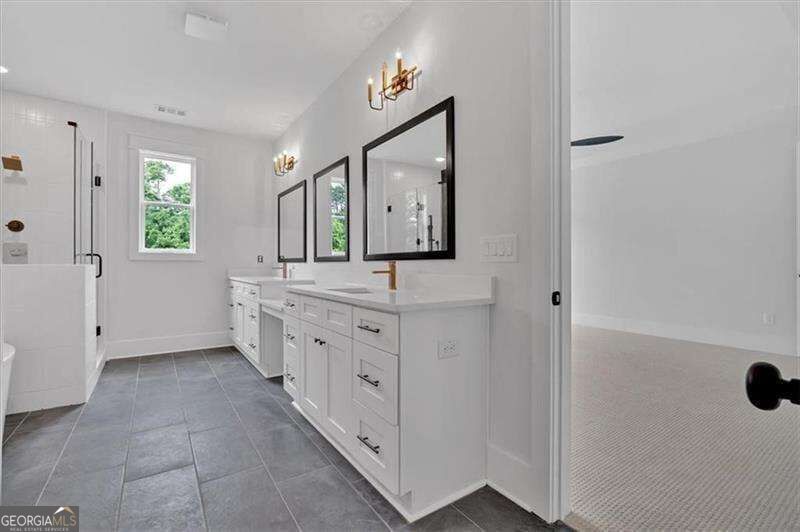 300 Eminence Peak Property Photo 28