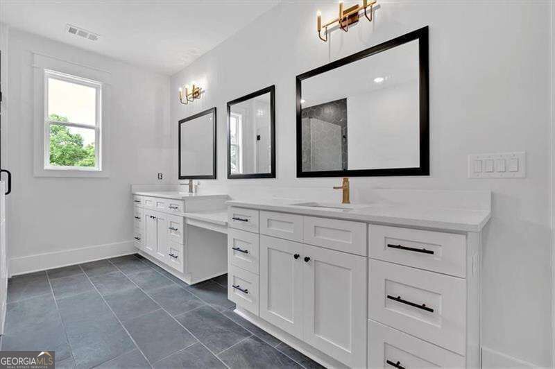 300 Eminence Peak Property Photo 30