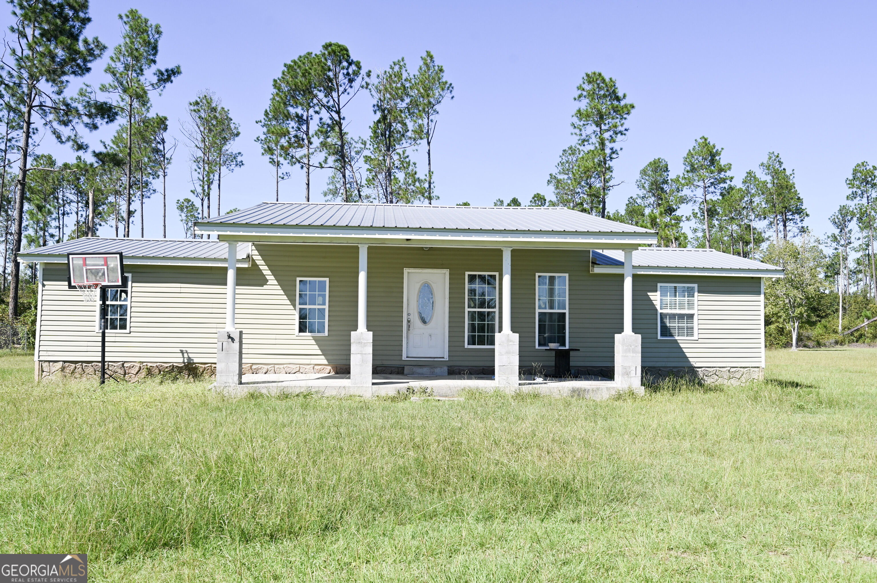 325 New Hope Church Road Property Photo 1
