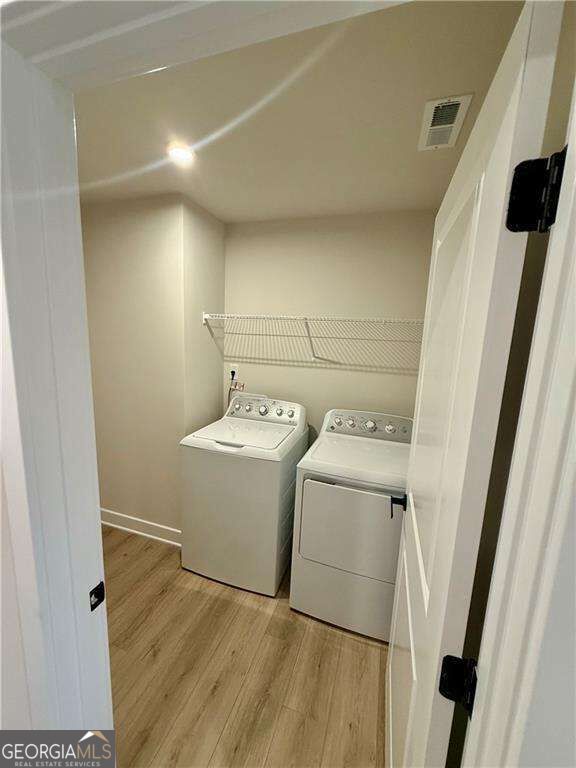2420 Green Juniper Way Property Photo 5