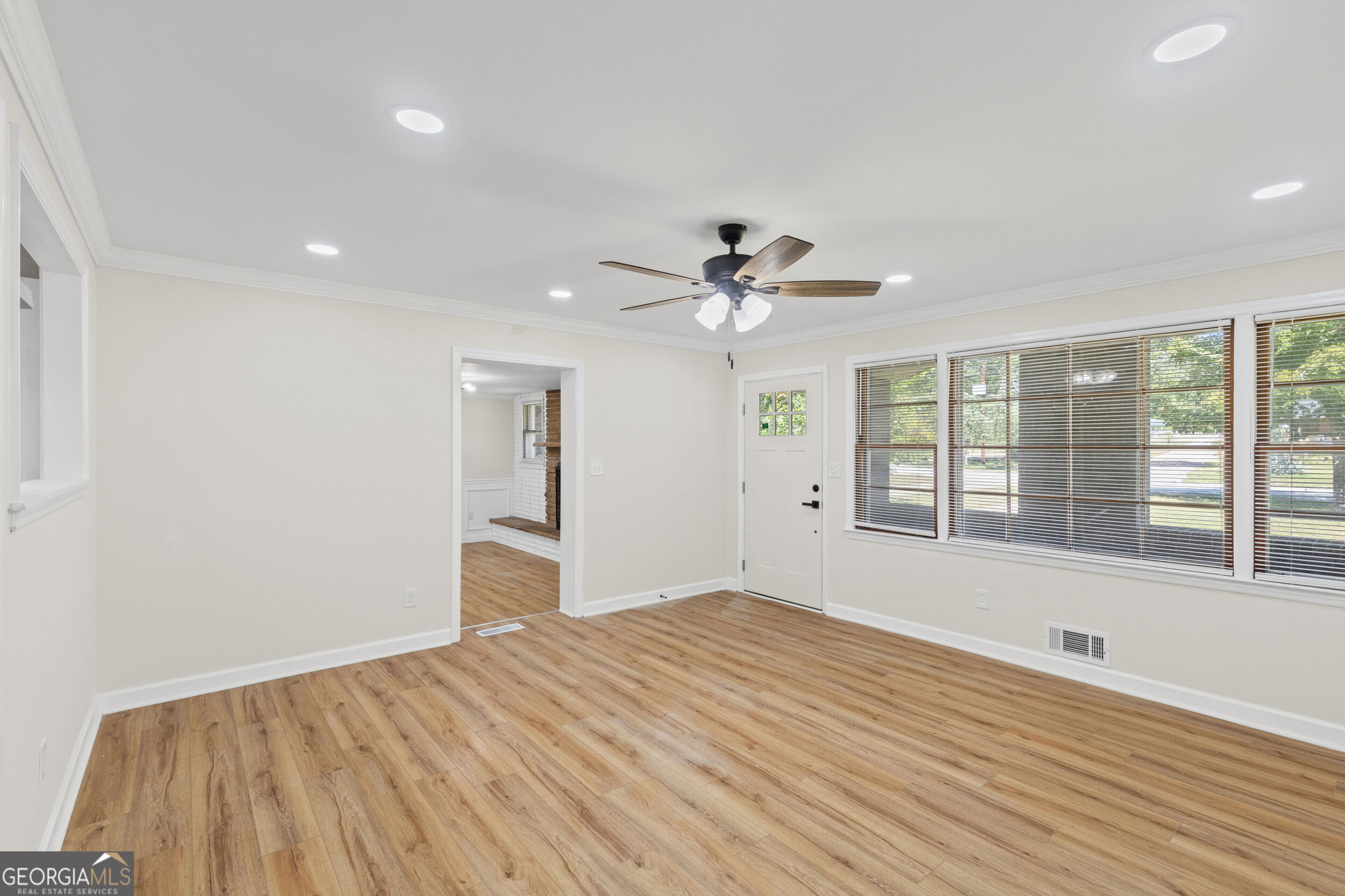 2154 Silverdale Road Property Photo 7