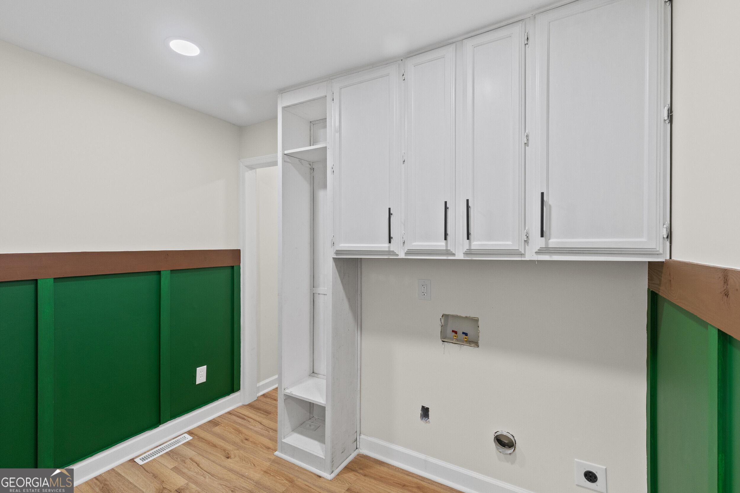 2154 Silverdale Road Property Photo 23