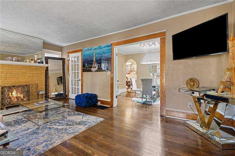 223 Cambridge Avenue Property Photo 6